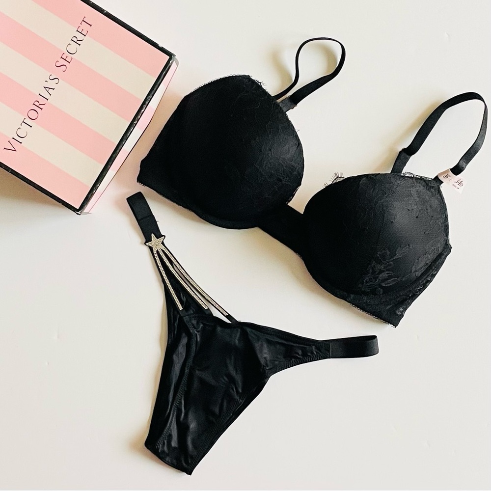 34D MEDIUM Victoria’s Secret black bra set
